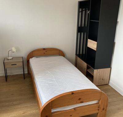 Chambre RDC à louer tout compris