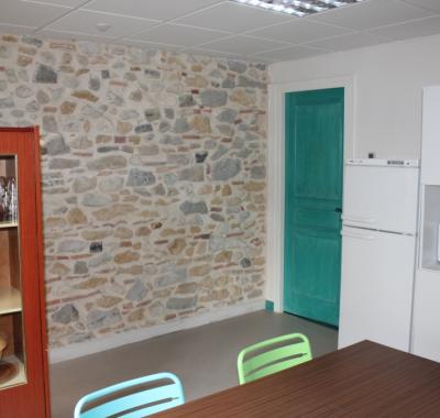 Chambre RDC à louer tout compris