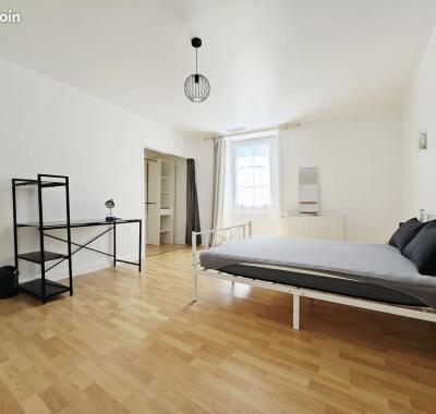 Colocation Maison avec terrasse Savignac-Les-Egles