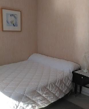 Loue chambre meublée