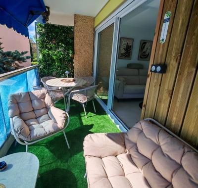 Joli T2 refait a neuf 300 mètre plage et commerces