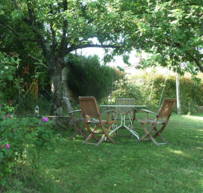 Maison au calme avec jardin, proche du Hellfest