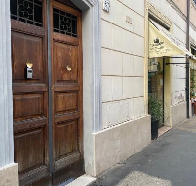 Chambre au pied du Colisée
