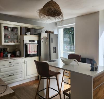 Chambre privé au coeur de quintin