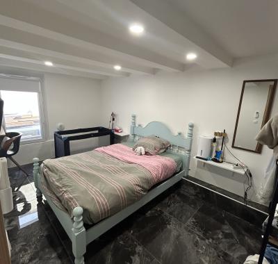 Loue chambre à 15 min à pied du centre de hyeres