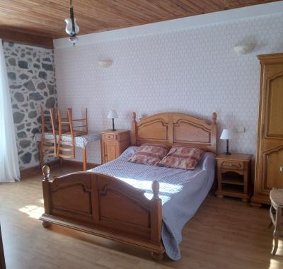 Chambre avec salle de bain