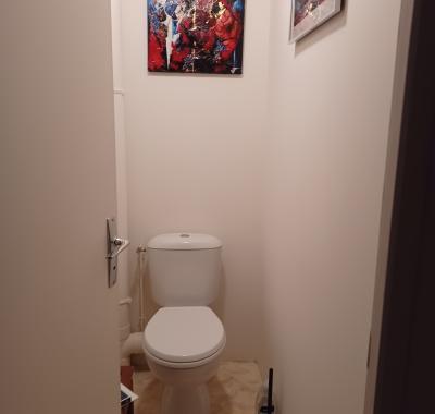 Chambre WC sdb salon chez habitant