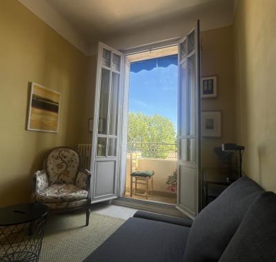 Studio penthouse luxe intra-muros