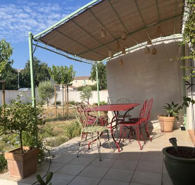 Chambre chez l'habitante dans agréable maison au calme