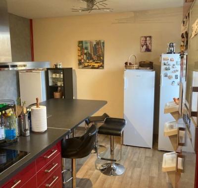 Chambre à louer dans villa