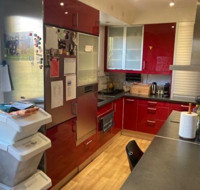 Chambre à louer dans villa