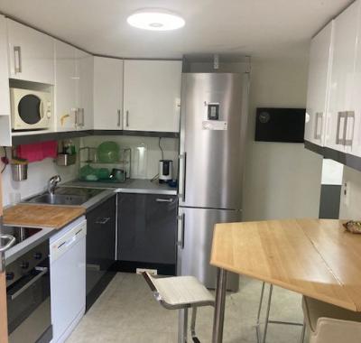 Chambre à louer dans villa
