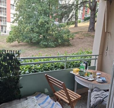 Jolie chambre meublée étudiante chez habitante lyon 5