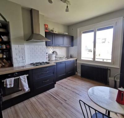 Chambre spacieuse avec salle de bain privée à Plougastel Daoulas