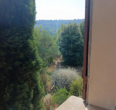 Chambre à louer à Ceyras