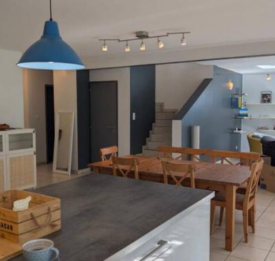 Grande chambre meublée 14 m² Maison avec jardin et piscine à Labège