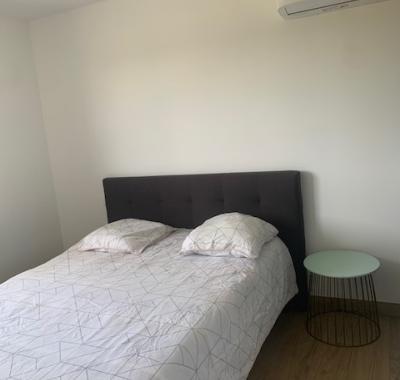 Chambre avec télé et clim à 56650 inzinzac lochrist