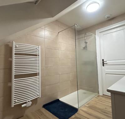 Chambre meublée – Longwy-Bas – Salle de sport & parking
