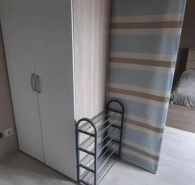 Grande chambre etudiant dans maison familiale