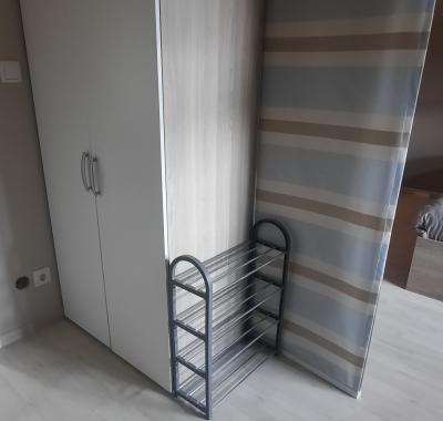 Grande chambre etudiant dans maison familiale