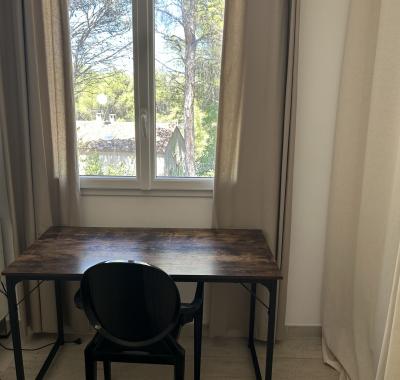 Chambre, location chez l’habitant. Etudiante.