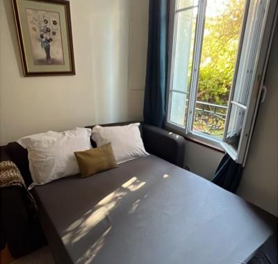SUPERBE APPARTEMENT 5 MINUTES DE PARIS
