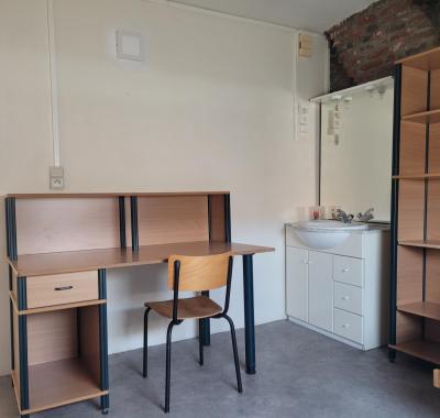Chambre à louer dans une maison en colocation (5 ch)
