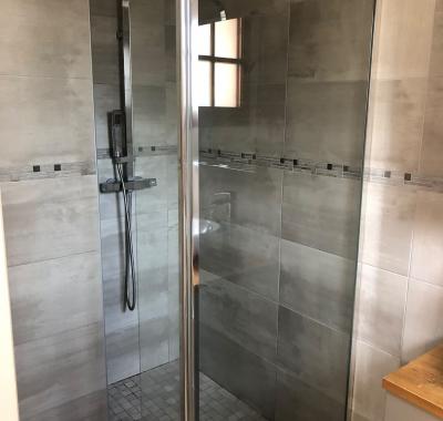 Chambre meublée 12 m² + SDE privée  — Idéal Étudiant / Jeune Actif