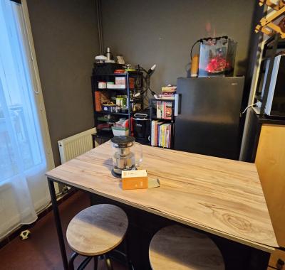 Chartres basse ville : chambre privée au calme
