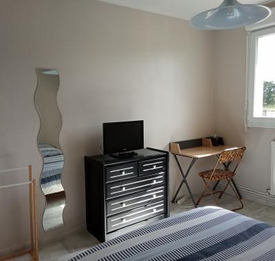 Chambre meublée du lundi au vendredi