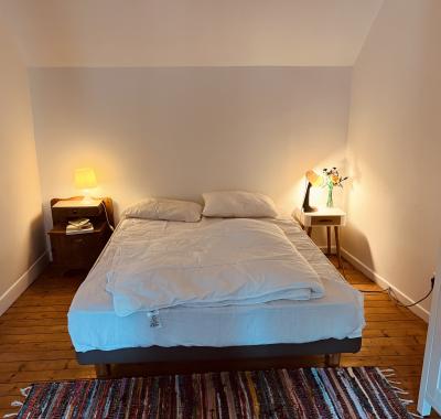 Chambre avec cuisine et sdb