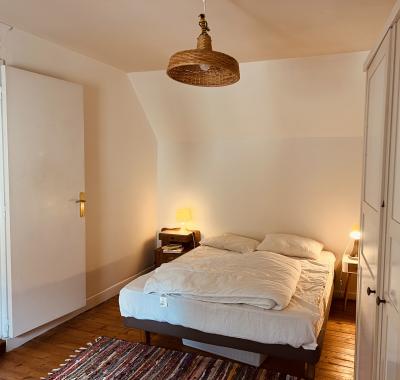 Chambre avec cuisine et sdb