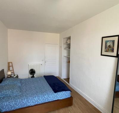 Grande chambre à louer dans appartement Nice Le Port