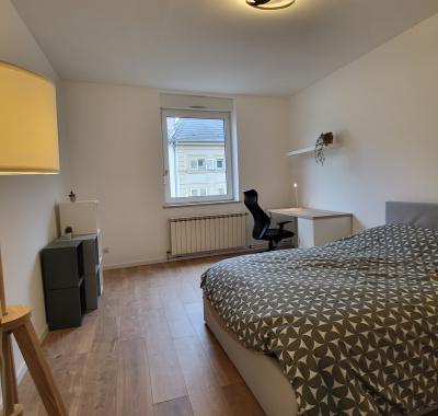 Chambre 20 m² – coloc moderne à Hayange proche Luxembourg