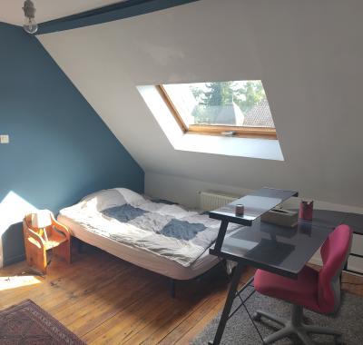Chambre chez l'habitant + cuisine
