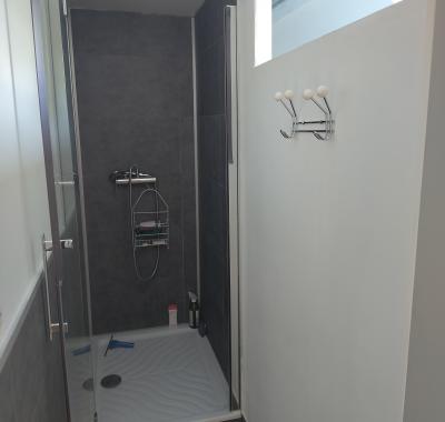 Chambre chez l'habitant + cuisine