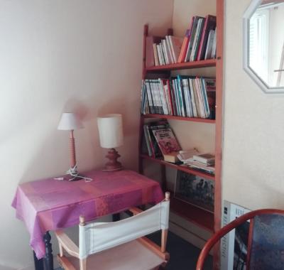Chambre à louer ponctuellement à La Riche près de Tours