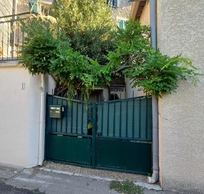 Chambre privative avec salle d'eau