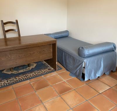 Studio dans villa