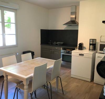 Logement indépendant dans maison avec jardin privatif