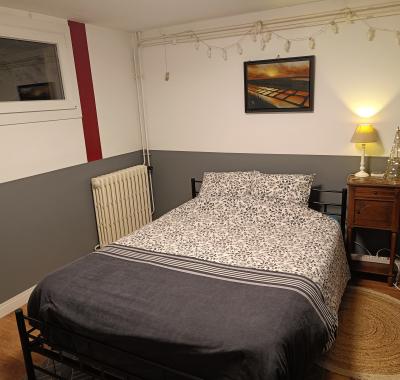 Chambre confortable et disponible du lundi au vendredi