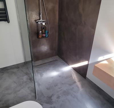 Chambre dans grande maison de village, au coeur des Corbières