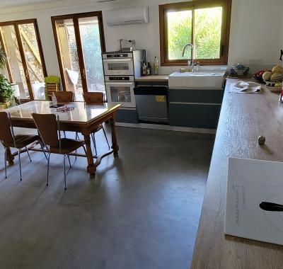 Chambre dans grande maison de village, au coeur des Corbières