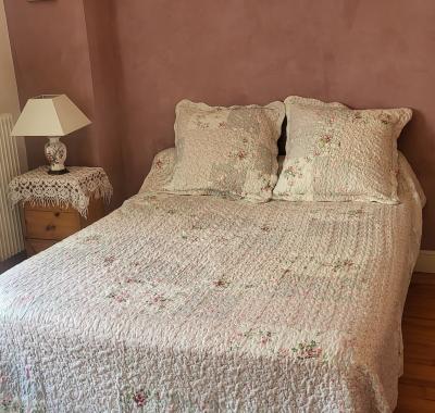Chambre à louer dans maison de charme, quartier résidentiel.