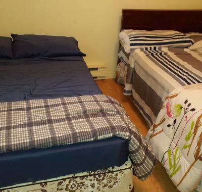 Chambre privée avec 2 lits simple à Stanstead (J0B3E0)