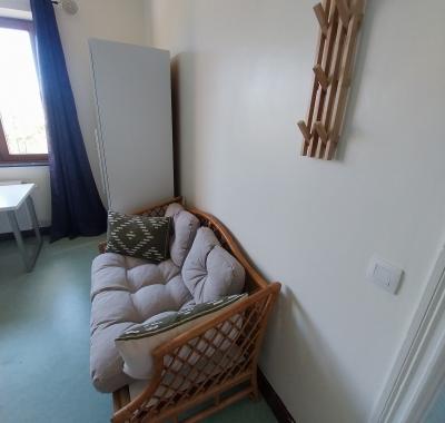 Chambre spacieuse à 300 m de la gare