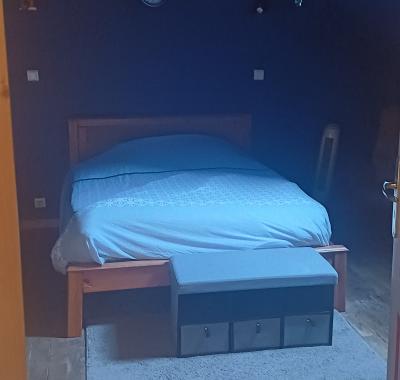 2 chambres à louer, lit 140 pour 4 personnesnnes