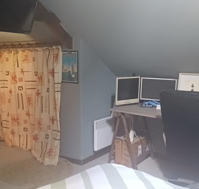2 chambres à louer, lit 140 pour 4 personnesnnes