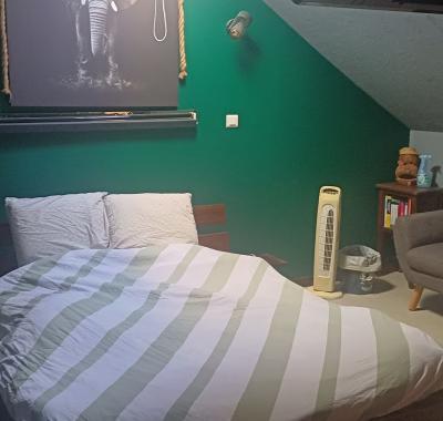 2 chambres à louer, lit 140 pour 4 personnesnnes