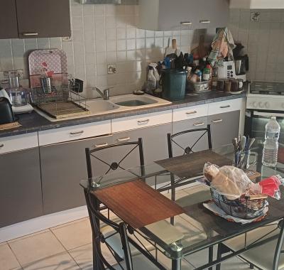 2 chambres à louer, lit 140 pour 4 personnesnnes